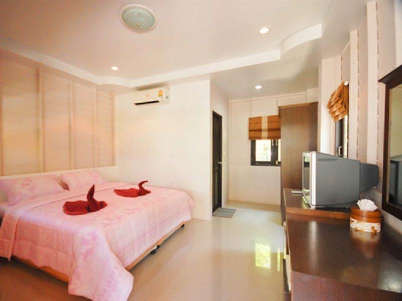 Haad Yao Bungalows Exterior photo